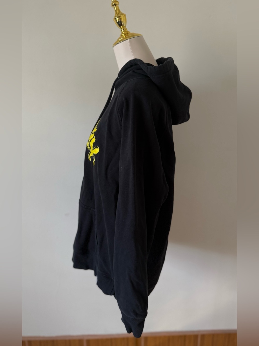 Trilogy Vs The World “Thick Boyz” Yellow and Black hoodie Size L Men - Picture 6 of 7